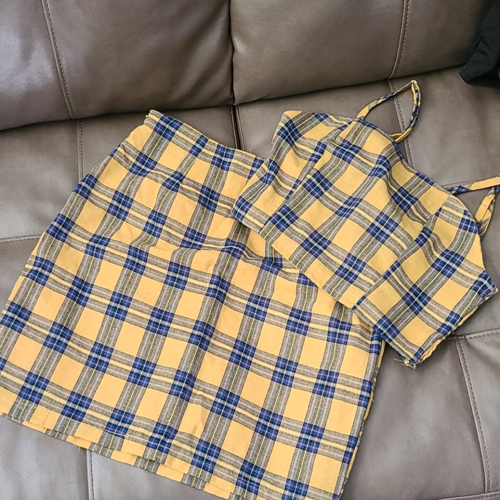 2 piece plaid top/skirt - Picture 1 of 7